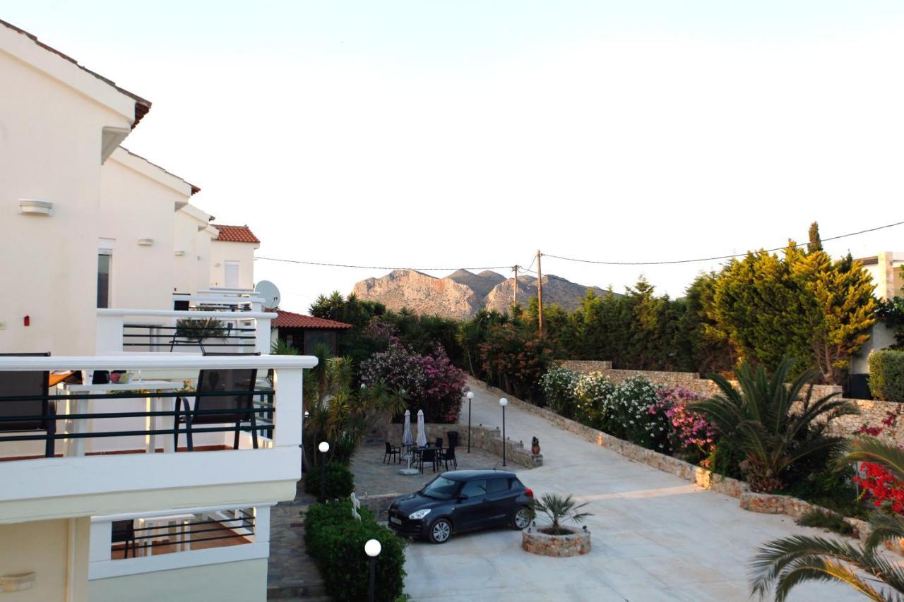 Tersanas Beach Lodges Екстер'єр фото