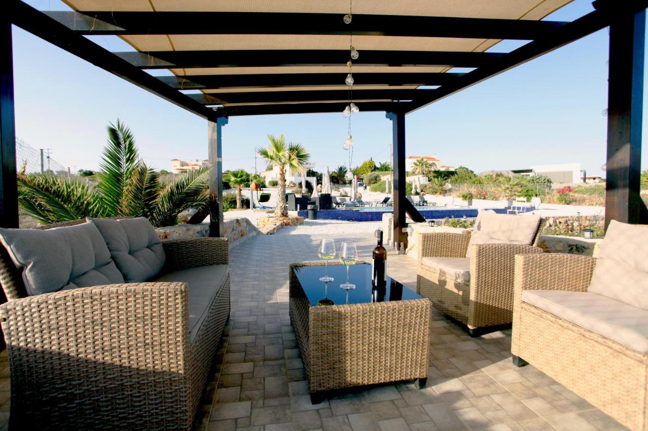 Tersanas Beach Lodges Екстер'єр фото
