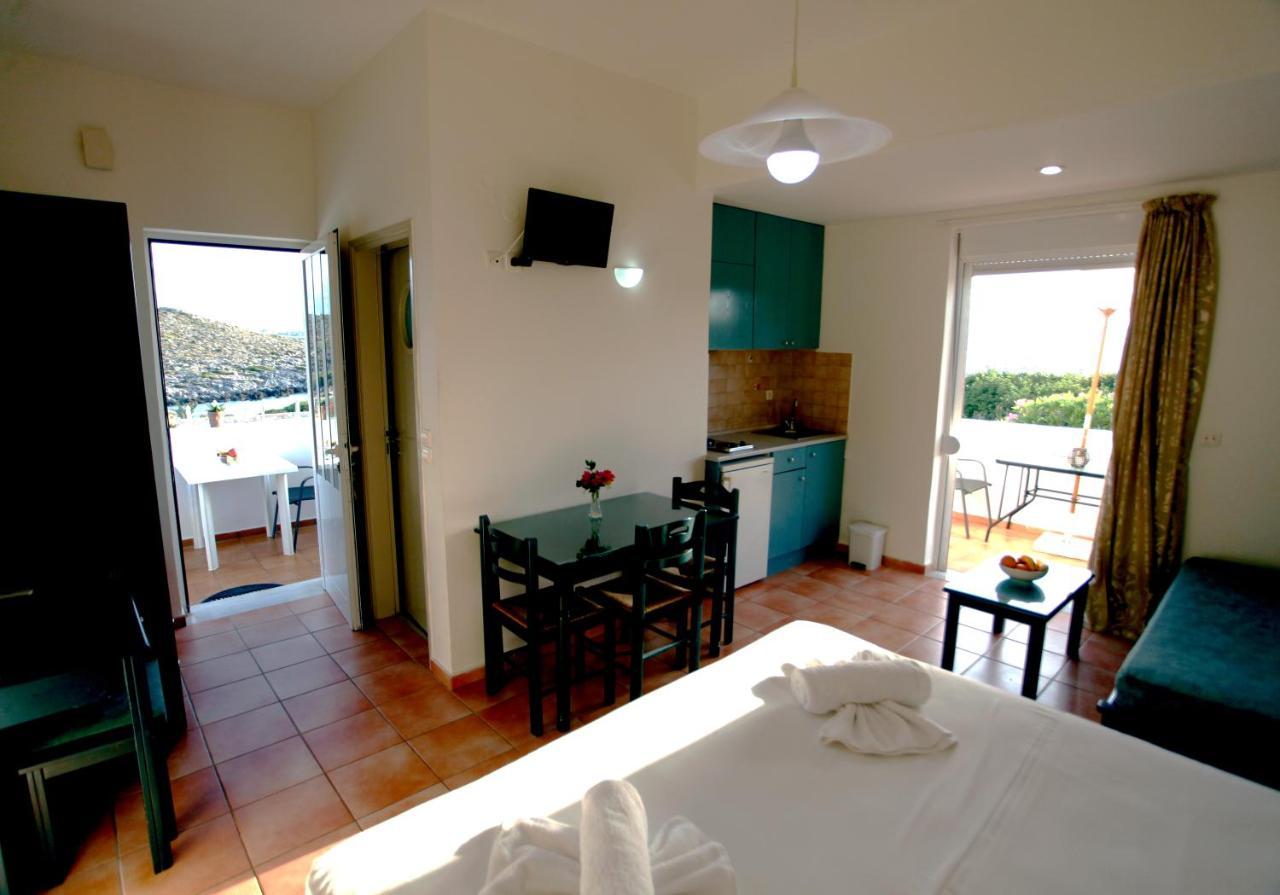 Tersanas Beach Lodges Екстер'єр фото