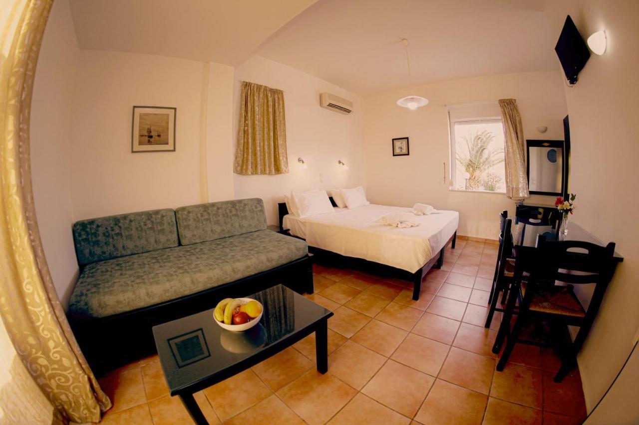 Tersanas Beach Lodges Екстер'єр фото