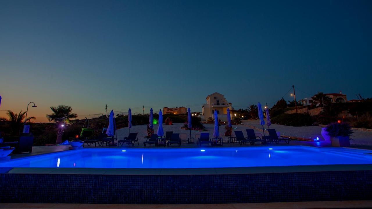 Tersanas Beach Lodges Екстер'єр фото