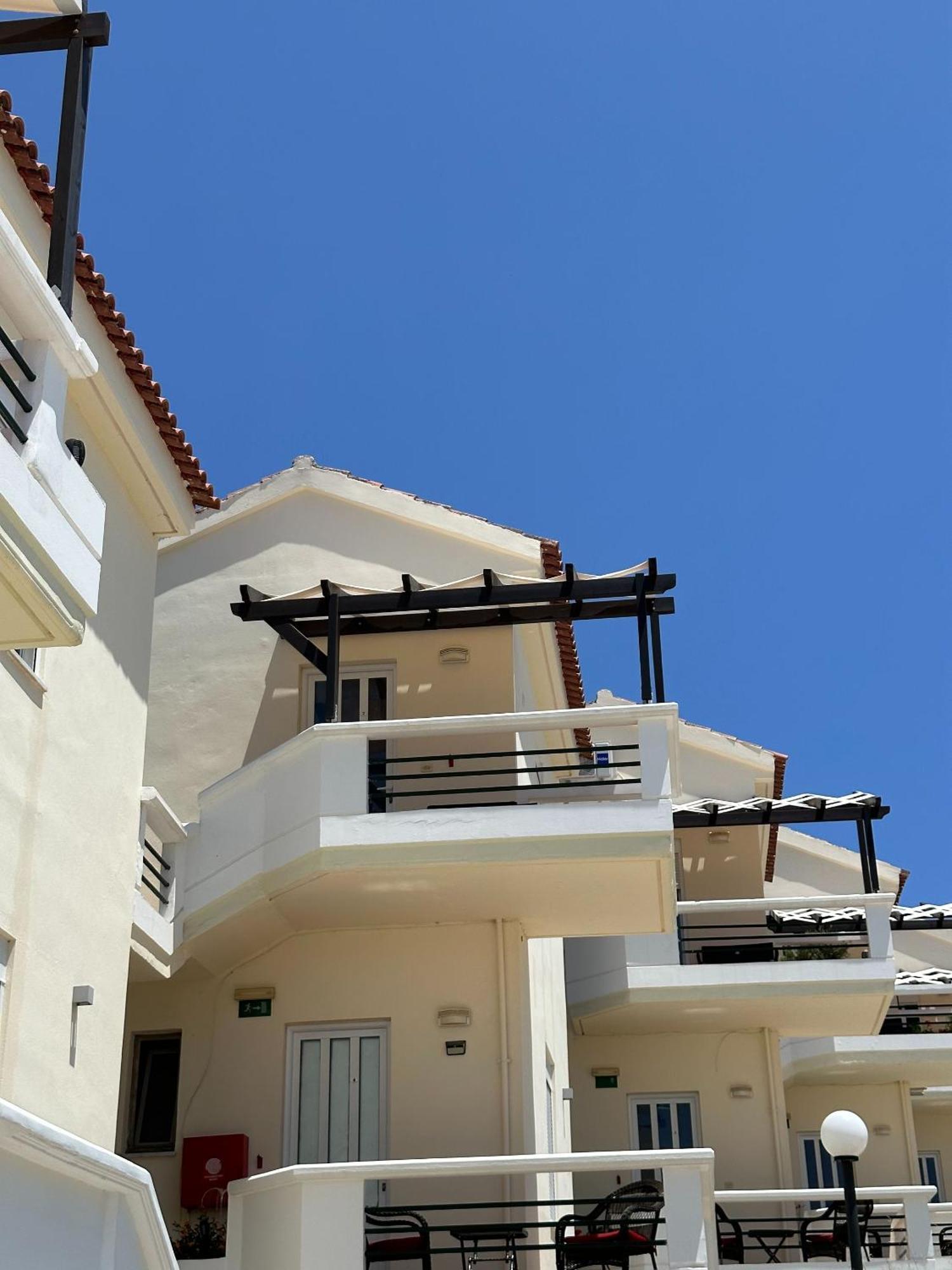 Tersanas Beach Lodges Екстер'єр фото